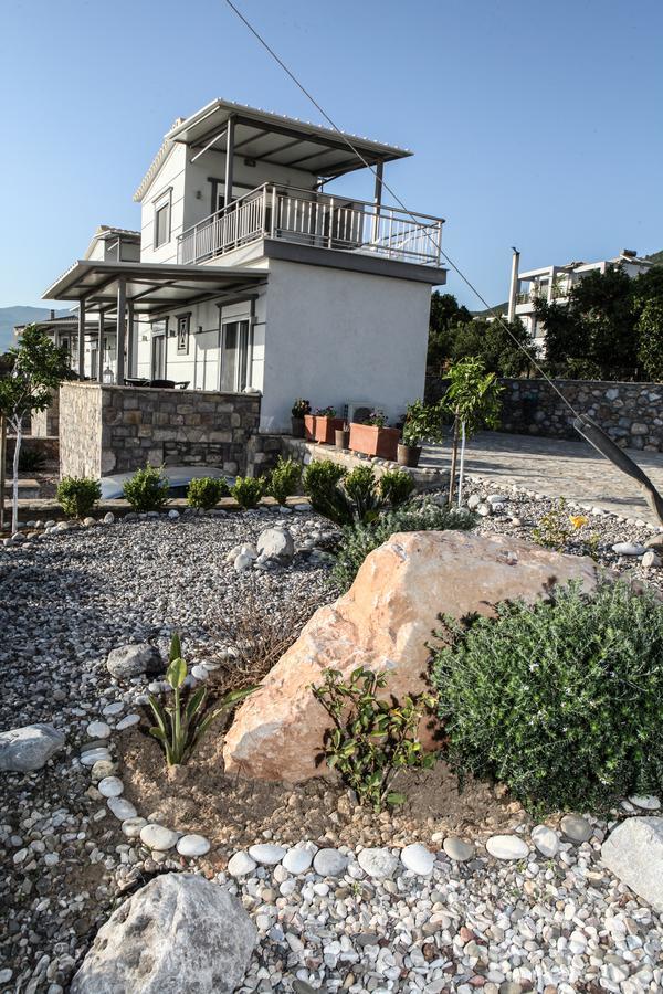 Mountain & Sea Apartamento Kalamata Exterior foto